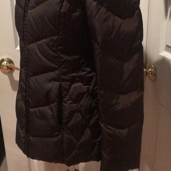 Brown warm coat with down insulation - Picture 3 of 8